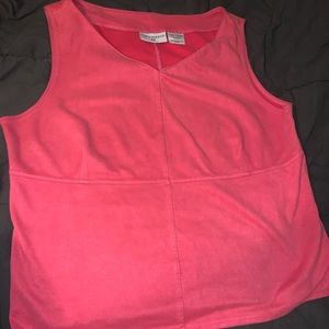 Kathy Ireland pink top